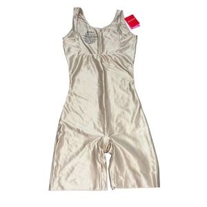 Spanx Conceal- Her Nude Full Body Shapewear